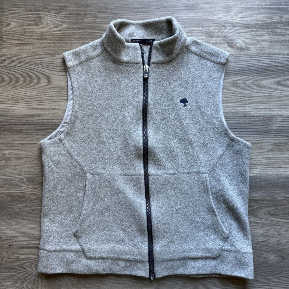 B Draddy Mens Dyed In The Wool Vest Pebble Beach Golf Logo XL NWOT $270
